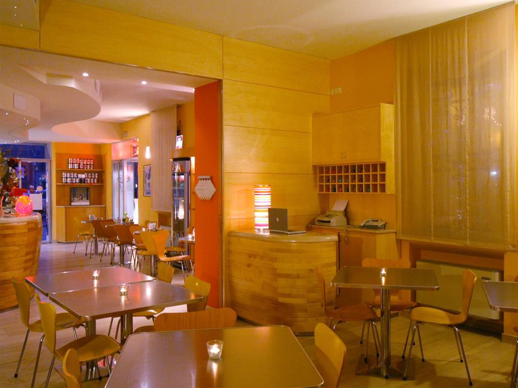 Albergo Ristorante Corsini Pavullo nel Frignano Exterior foto